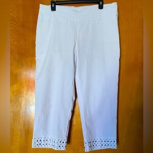 Zac & Rachel White Capris